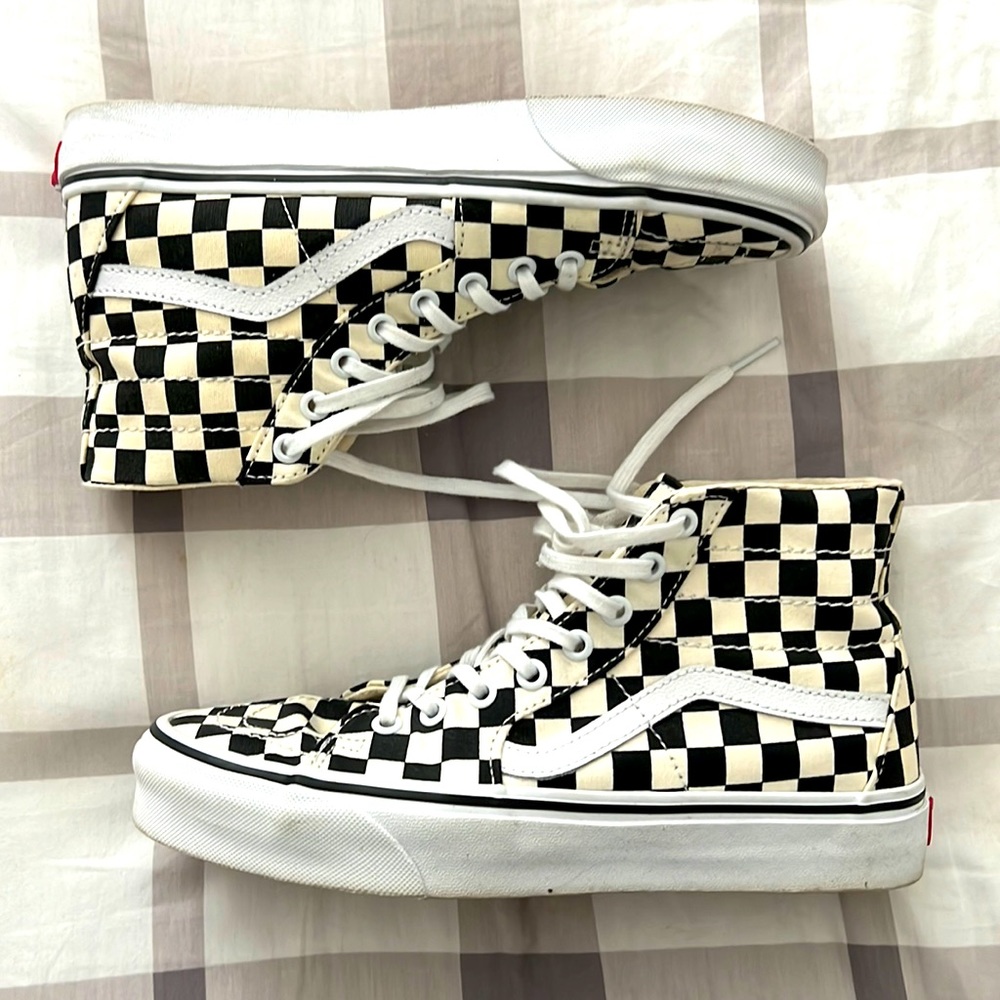 Vans Women’s 8.5/Men’s 7 Off White Checkered Sk8 Hi - Practically New